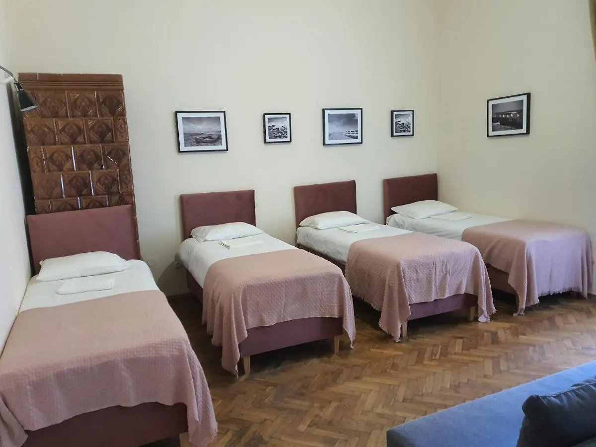 Hello Aparthotels Краков Польша