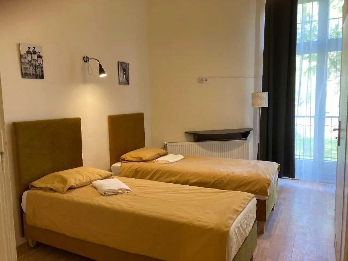 Hello Aparthotels Краков